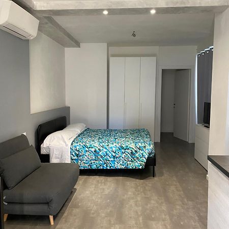 Il Caravaggio Guest House 2 Грассоббьо Экстерьер фото
