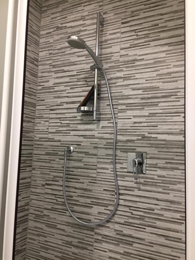 Il Caravaggio Guest House 2 Грассоббьо Экстерьер фото